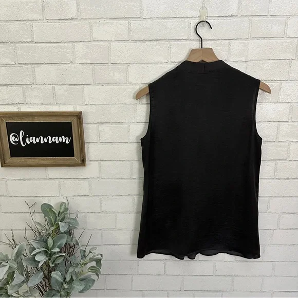 CABI Sleeveless Gray Top #3786 Veneer Top - Picture 3 of 8